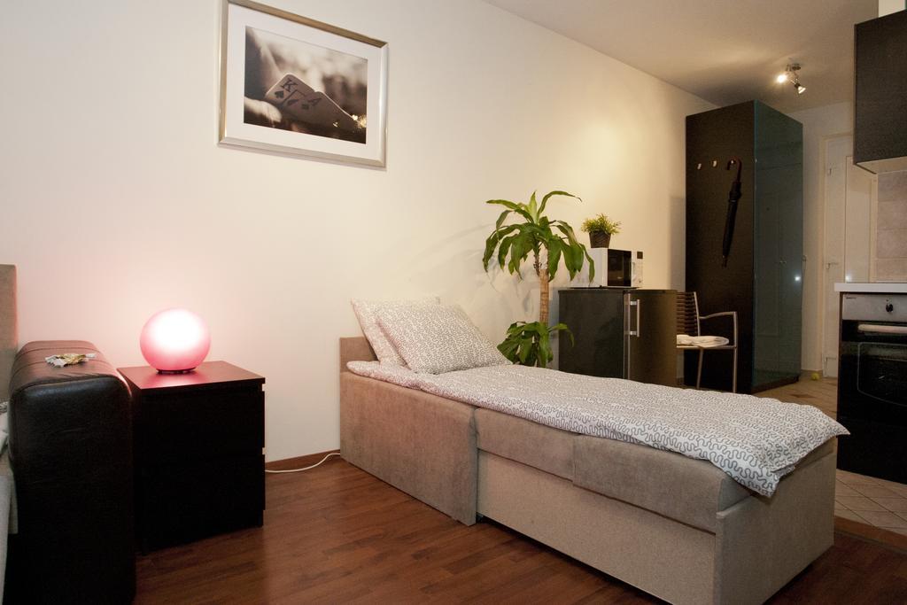 Gloria Apartment Βουδαπέστη Δωμάτιο φωτογραφία